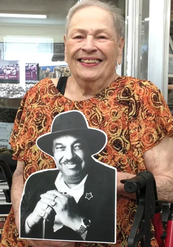 Big Walter Smith honored at Hall of Fame